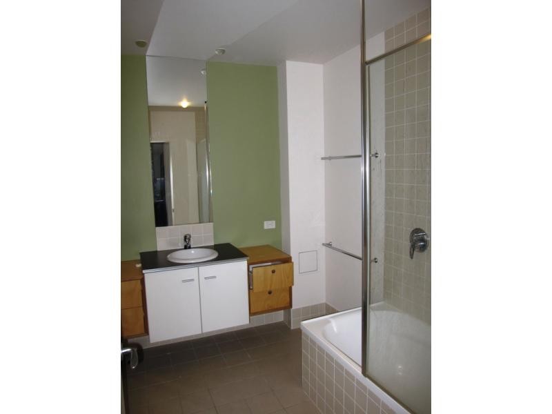 8 Arbour Avenue, Robina QLD 4226