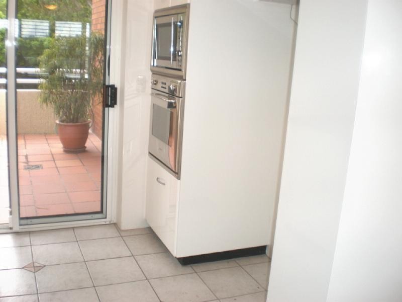 135 Macquarie Street, Teneriffe QLD 4005