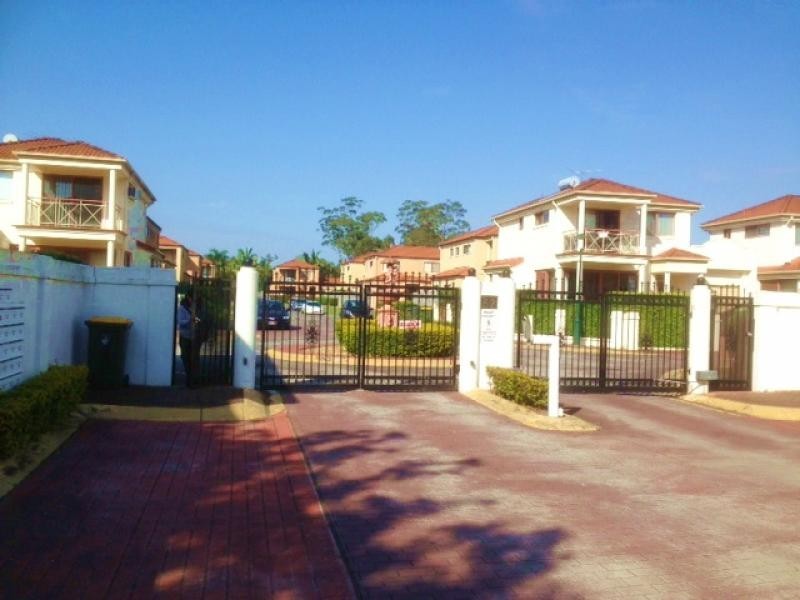 52 Daw Rd, Runcorn QLD 4113