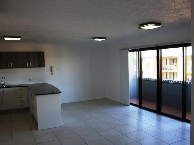 38 Labrador Street, Labrador QLD 4215