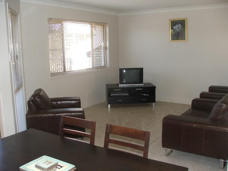 1 Ibis Boulevard, Eli Waters QLD 4655