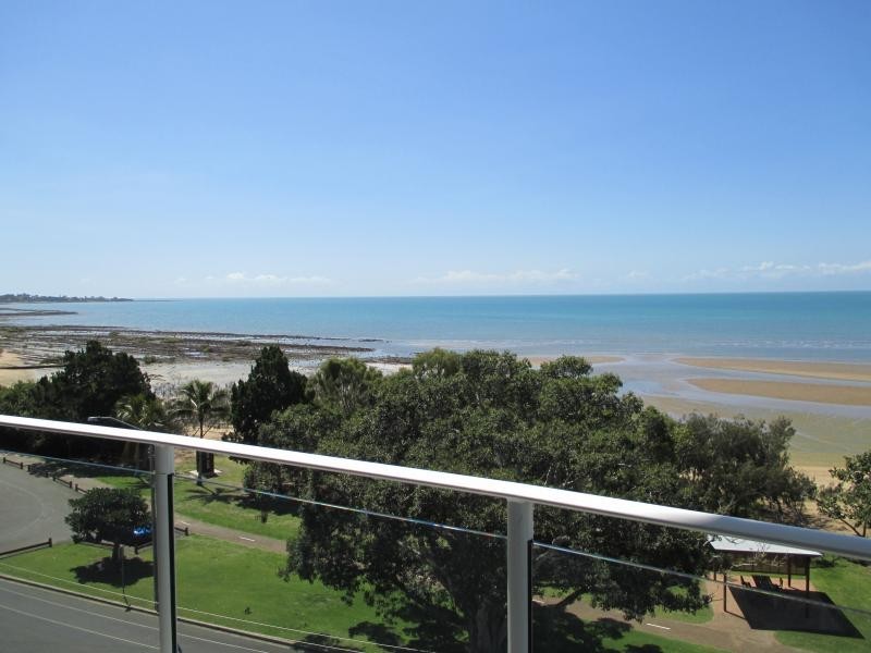 241 Esplanade, Pialba QLD 4655