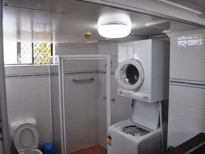 38 Enderley Ave, Surfers Paradise QLD 4217