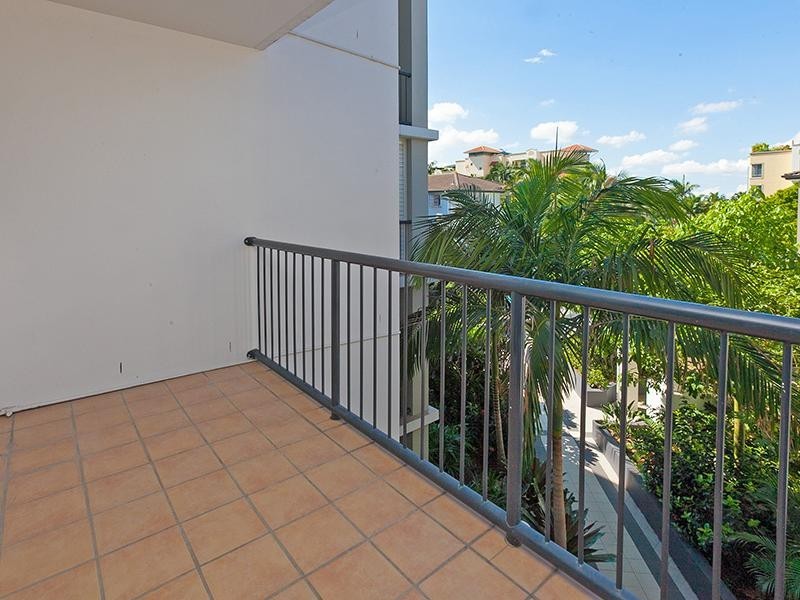 52-62 NEWSTEAD TERRACE, Newstead QLD 4006