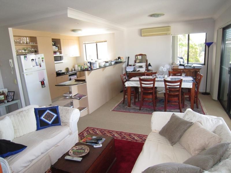 70 Norman Crescent, Norman Park QLD 4170