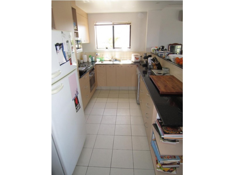 70 Norman Crescent, Norman Park QLD 4170