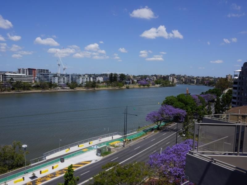 903/21 Patrick Lane, Toowong QLD 4066