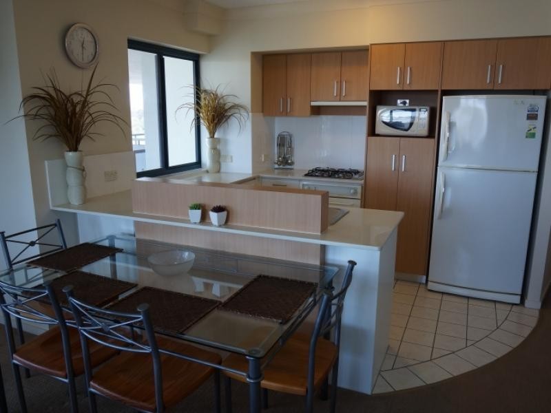 903/21 Patrick Lane, Toowong QLD 4066