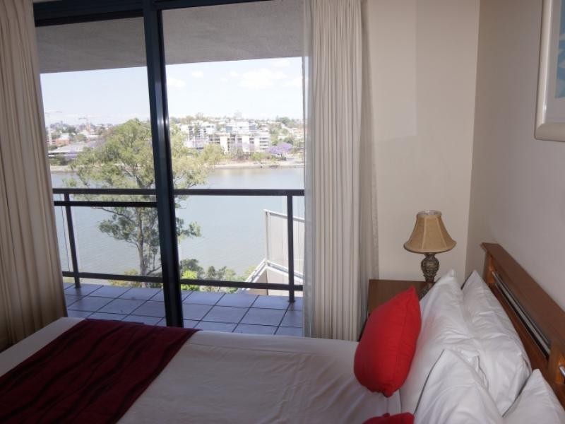 903/21 Patrick Lane, Toowong QLD 4066