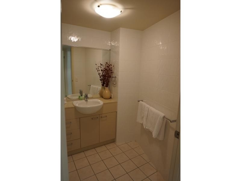 903/21 Patrick Lane, Toowong QLD 4066