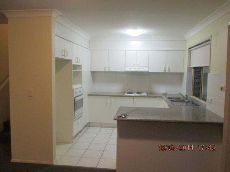 32 Riverview Road, Nerang QLD 4211