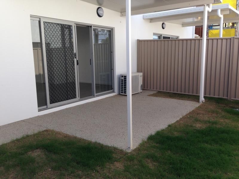 51 River Road, Bundamba QLD 4304