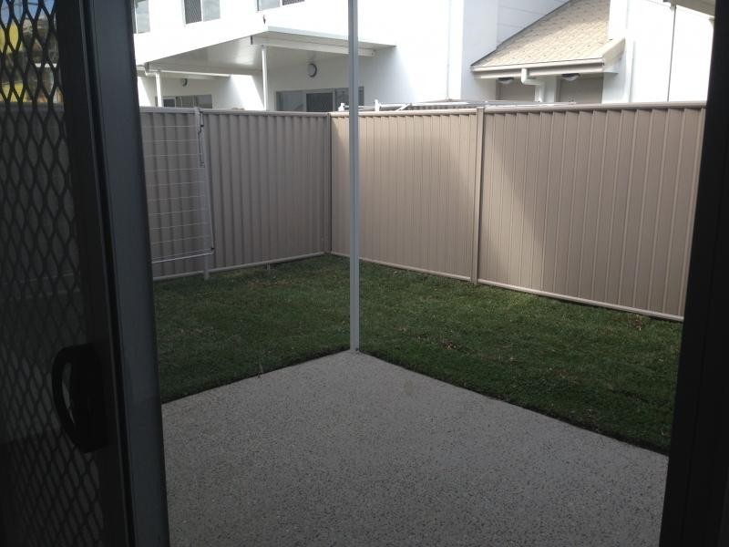 51 River Road, Bundamba QLD 4304