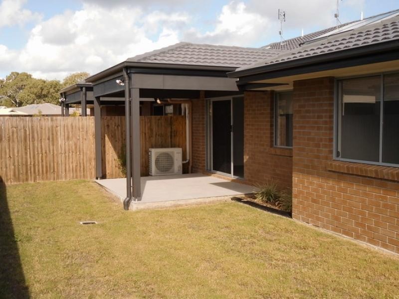 230 Pulgul St, Urangan QLD 4655