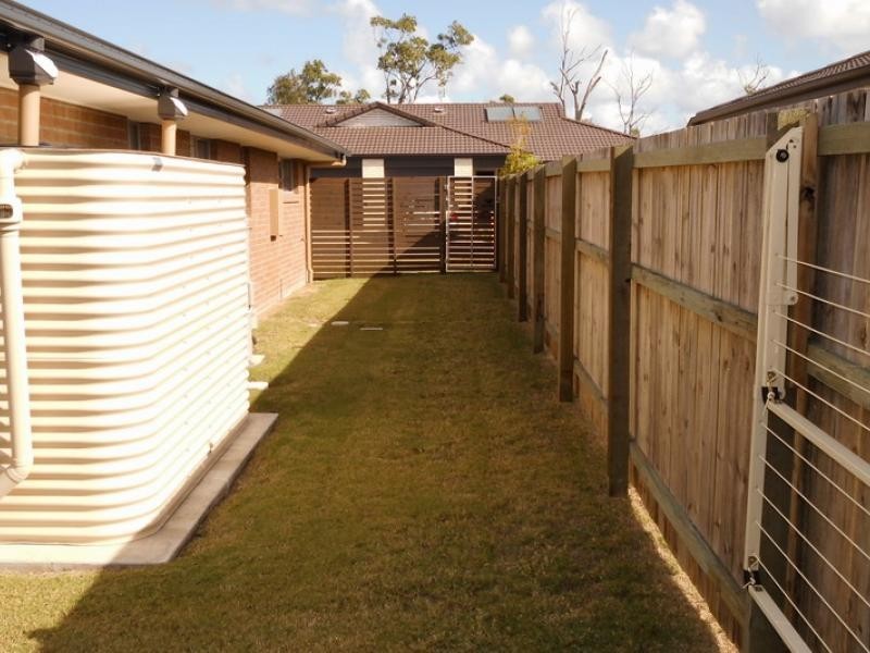 230 Pulgul St, Urangan QLD 4655