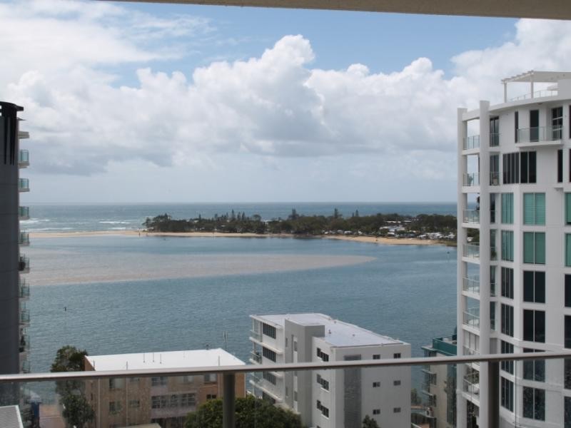 1 Duporth Avenue, Maroochydore QLD 4558