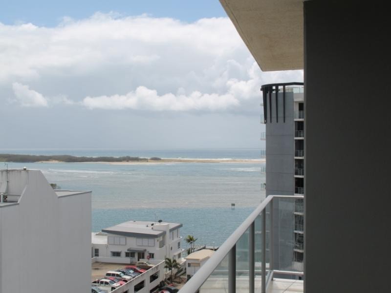 1 Duporth Avenue, Maroochydore QLD 4558