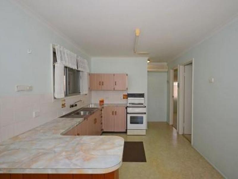 66 Taylor St, Pialba QLD 4655