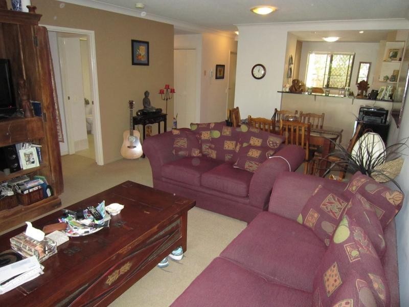 70 Norman Crescent, Norman Park QLD 4170