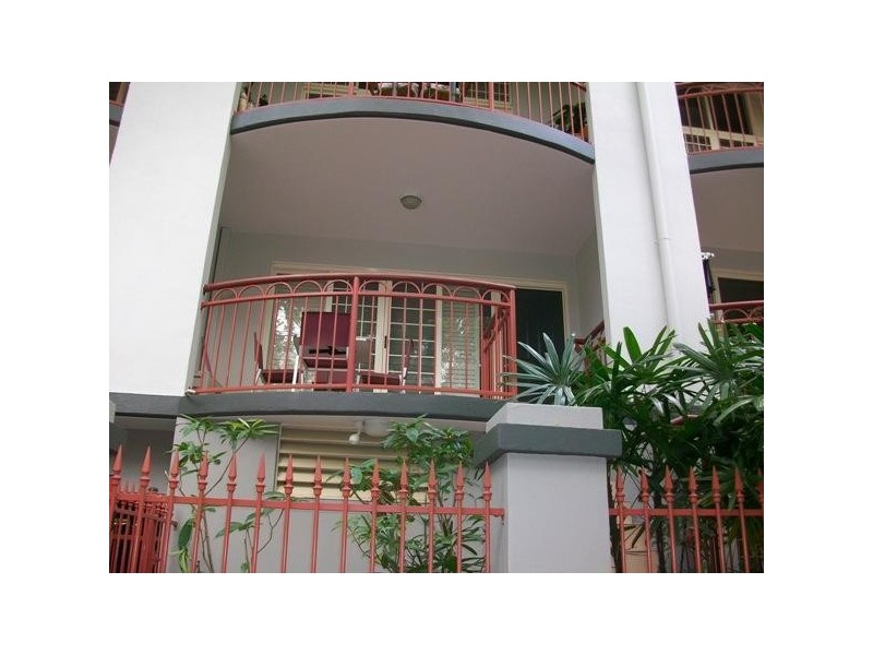 176 Sydney, New Farm QLD 4005