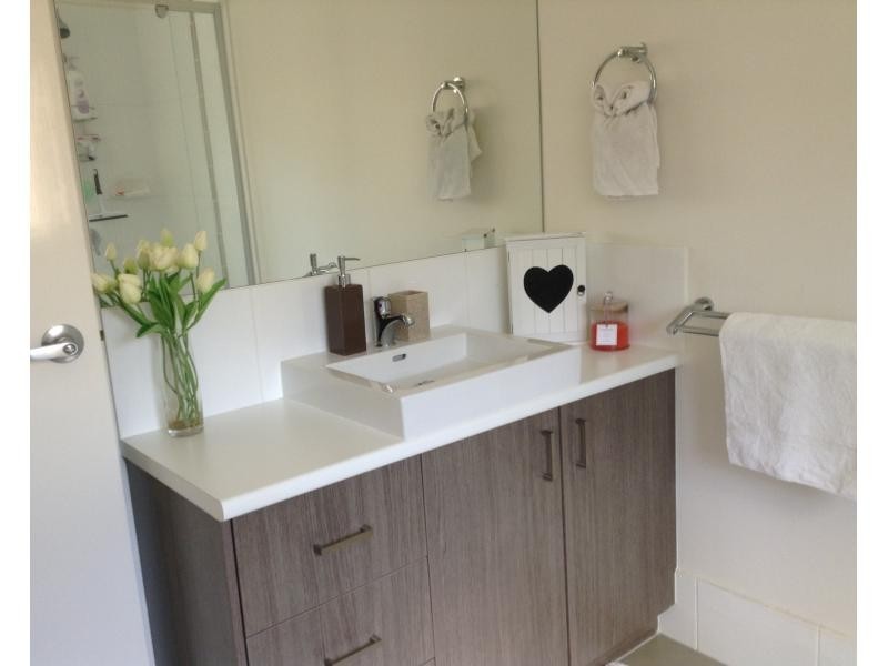 88 Candytuft Place, Calamvale QLD 4116