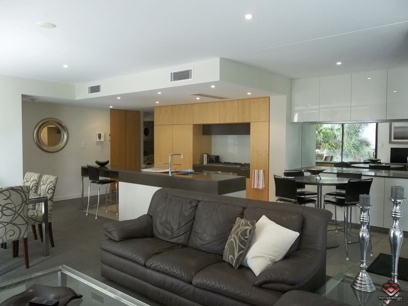 208/10 Pidgeon Close, West End QLD 4101