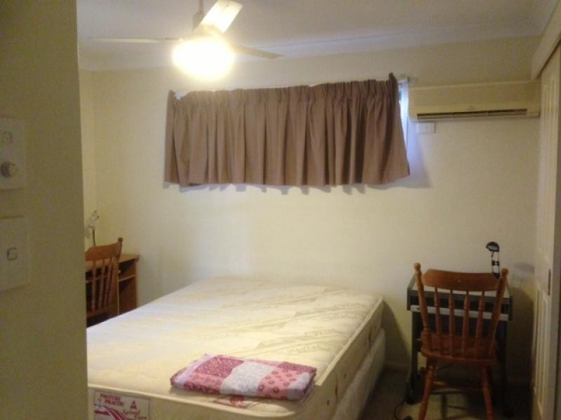 15 sester place, Runcorn QLD 4113