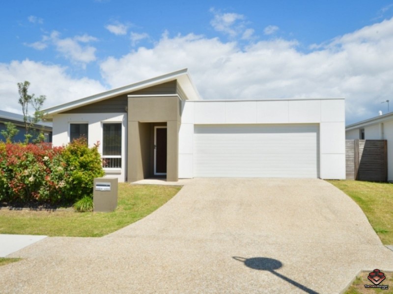 8 Pendraat Parade, Hope Island QLD 4212