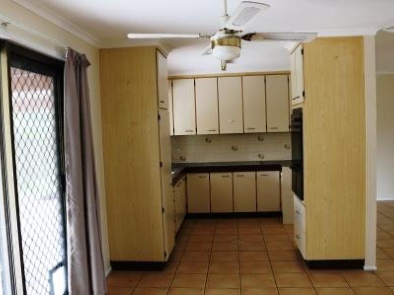 2 Paul Drive, Point Vernon QLD 4655