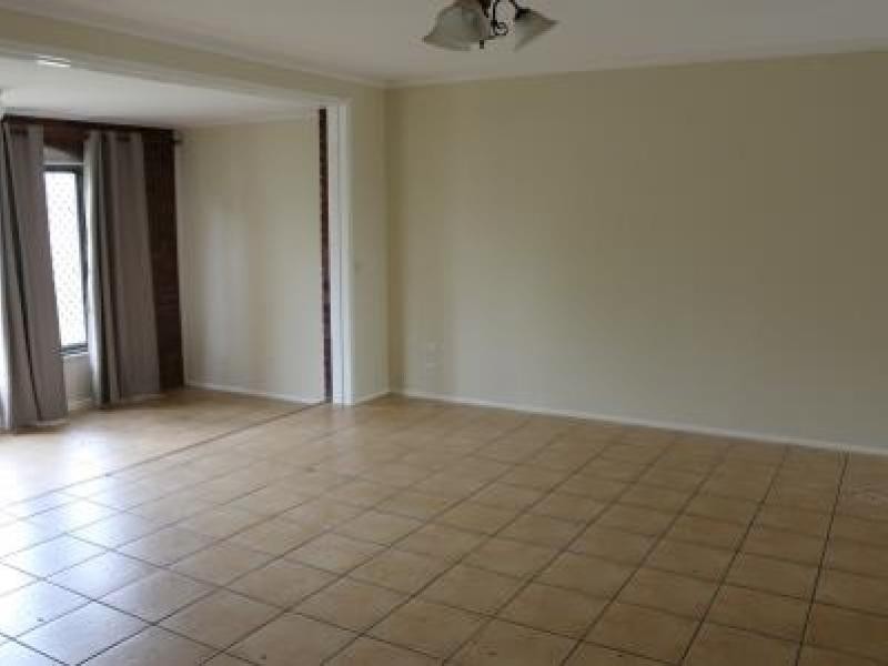 2 Paul Drive, Point Vernon QLD 4655