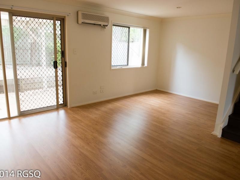 8 Peter Court, Sunnybank Hills QLD 4109