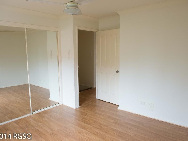 8 Peter Court, Sunnybank Hills QLD 4109