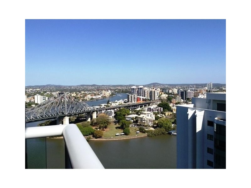 30 Macrossan Street, Brisbane QLD 4000