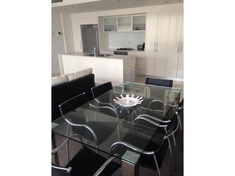 30 Macrossan Street, Brisbane QLD 4000