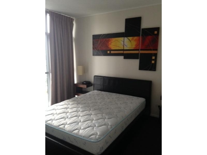 30 Macrossan Street, Brisbane QLD 4000