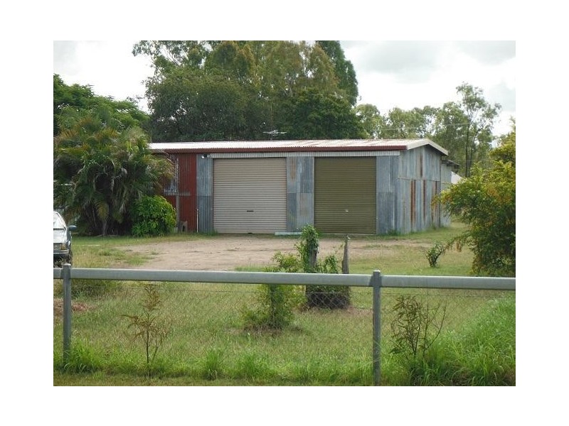 27 Suttor Street, Nebo QLD 4742