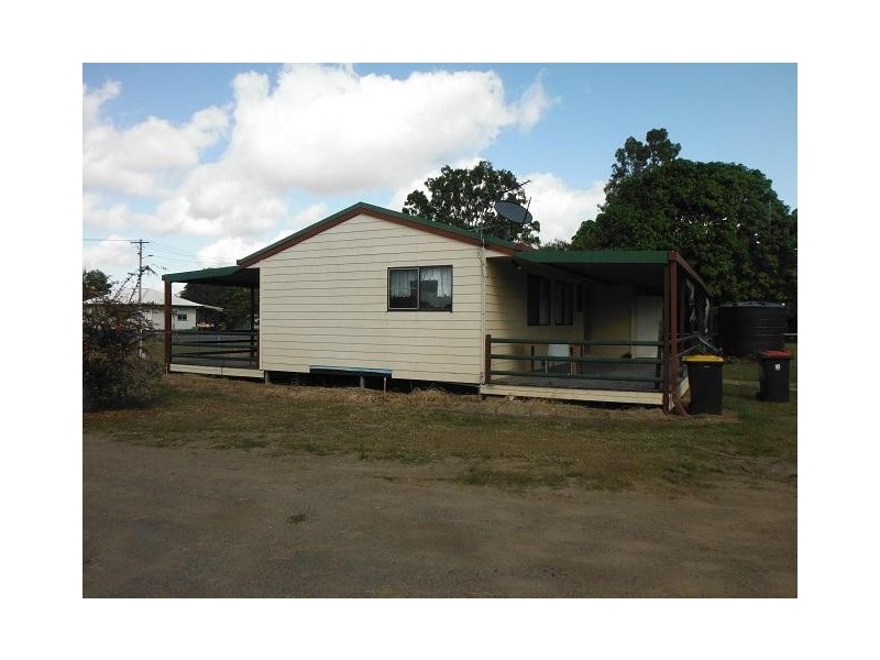27 Suttor Street, Nebo QLD 4742