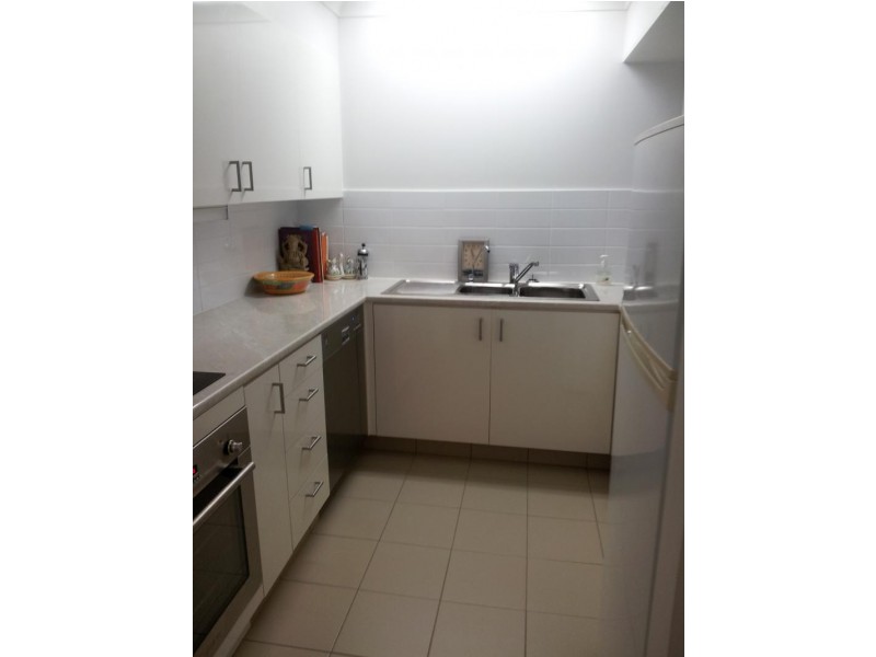 29 Hill Ave, Burleigh Heads QLD 4220