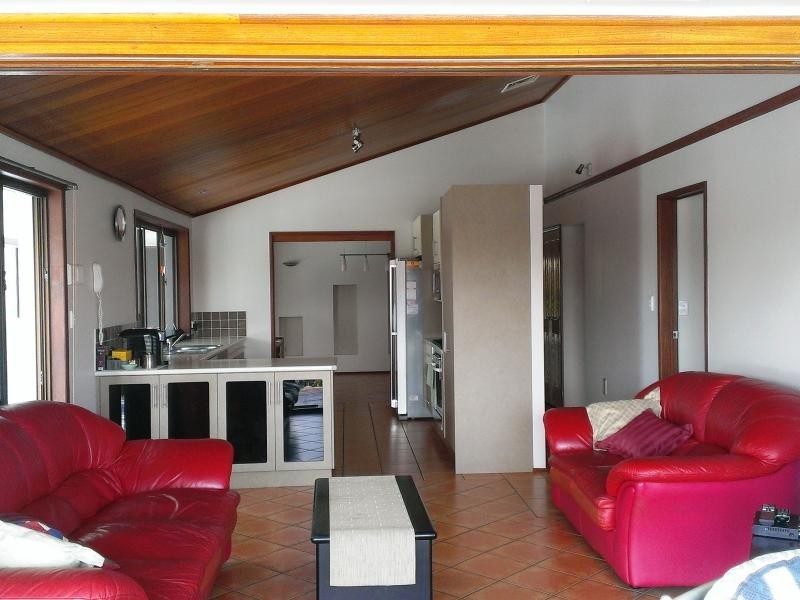 49 Courageous Court, Newport QLD 4020