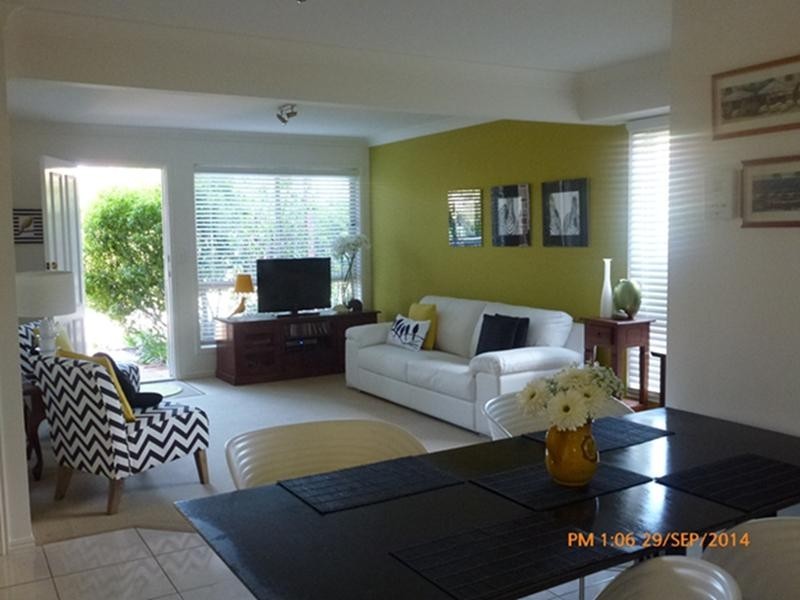 121 Golden Ave, Calamvale QLD 4116