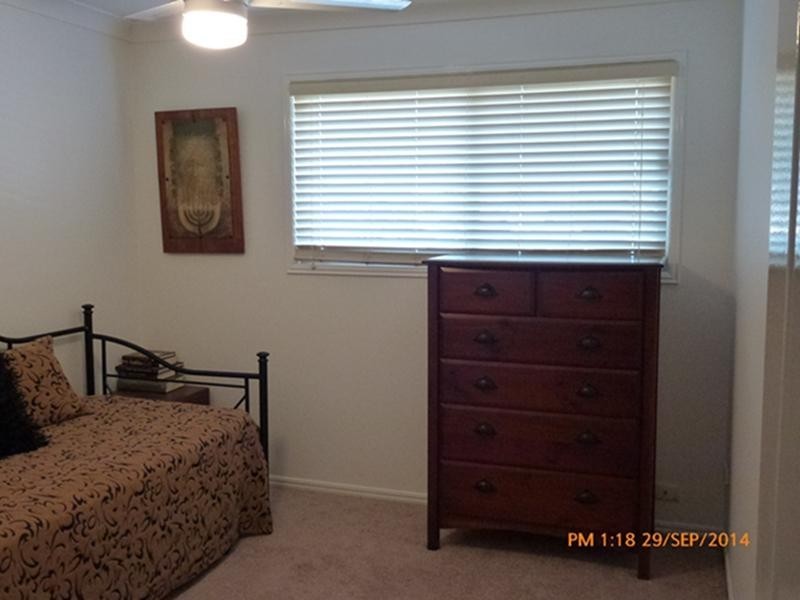121 Golden Ave, Calamvale QLD 4116