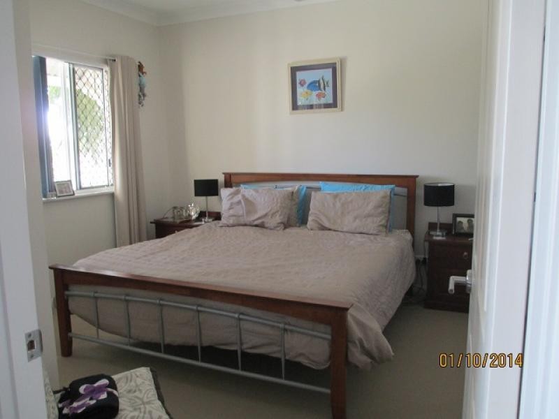 42 Warburton Street, North Ward QLD 4810