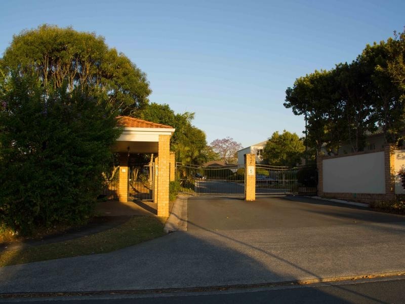 8 Peter Court, Sunnybank Hills QLD 4109