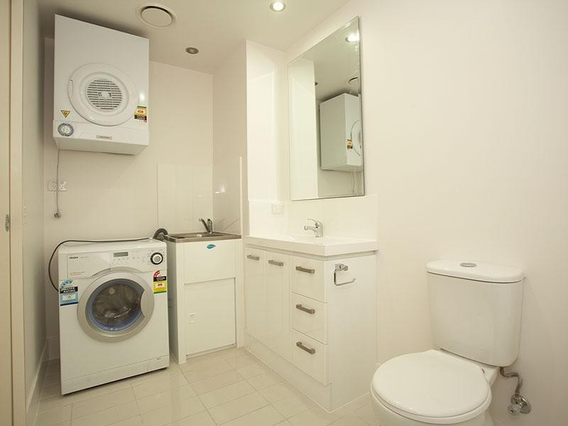 28 Ferry Rd, West End QLD 4101