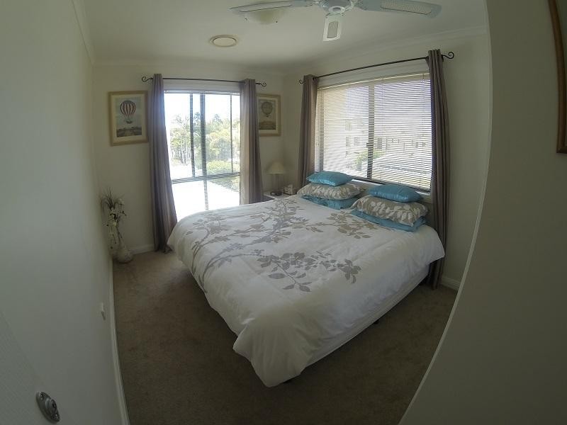 8880 Magnolia Drive East, Hope Island QLD 4212