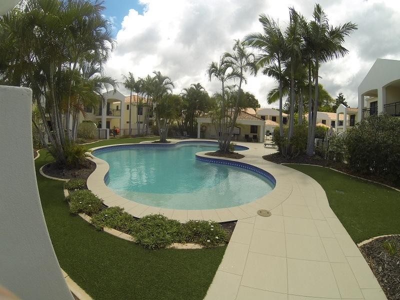 8880 Magnolia Drive East, Hope Island QLD 4212