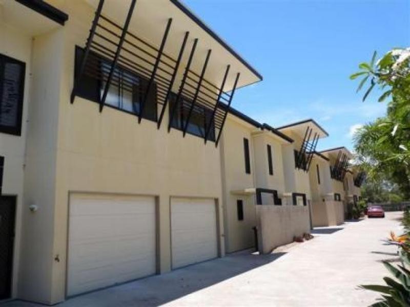 175 Torquay Road, Scarness QLD 4655