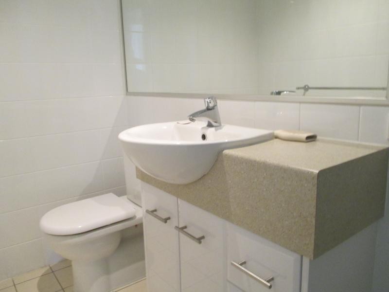 241 Esplanade, Pialba QLD 4655