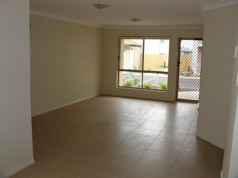 38 Johnston Street, Carina QLD 4152