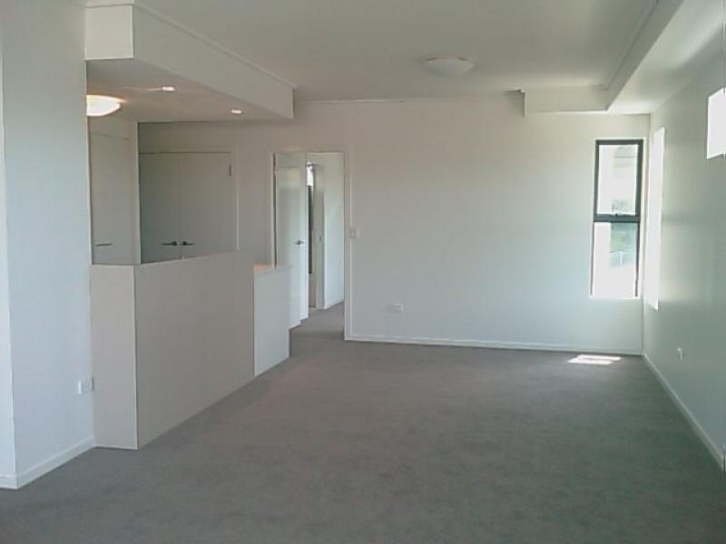 16 Surbiton Court, Carindale QLD 4152